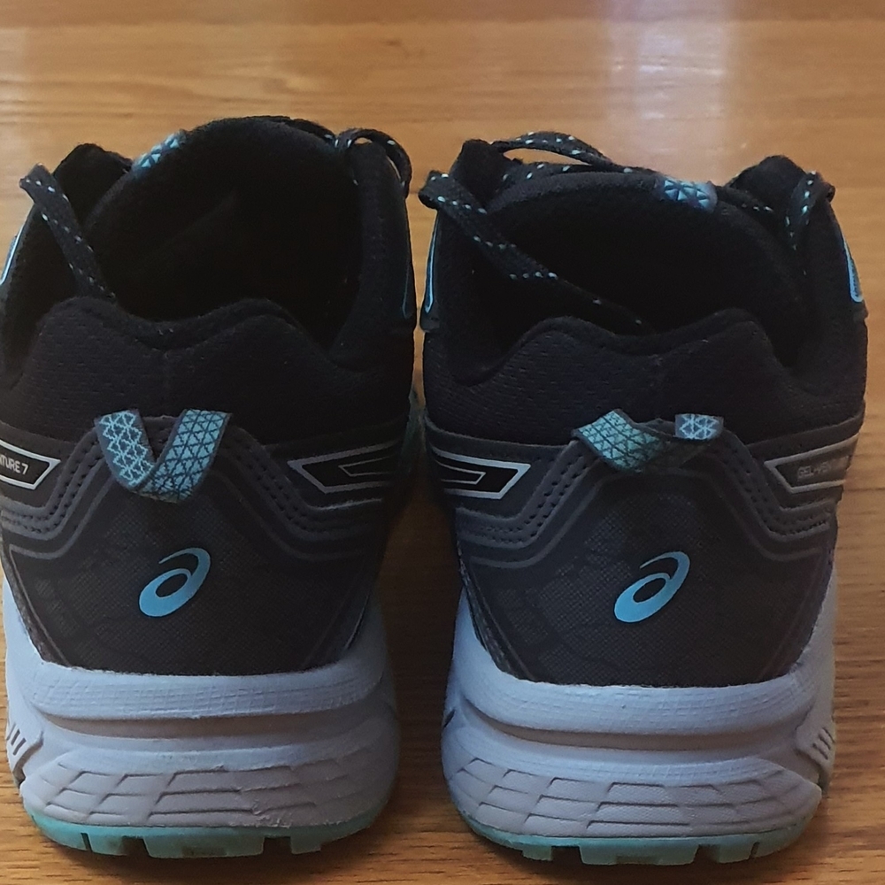 ASICS Women's Black and Blue Running Shoes - Picture 9 of 9